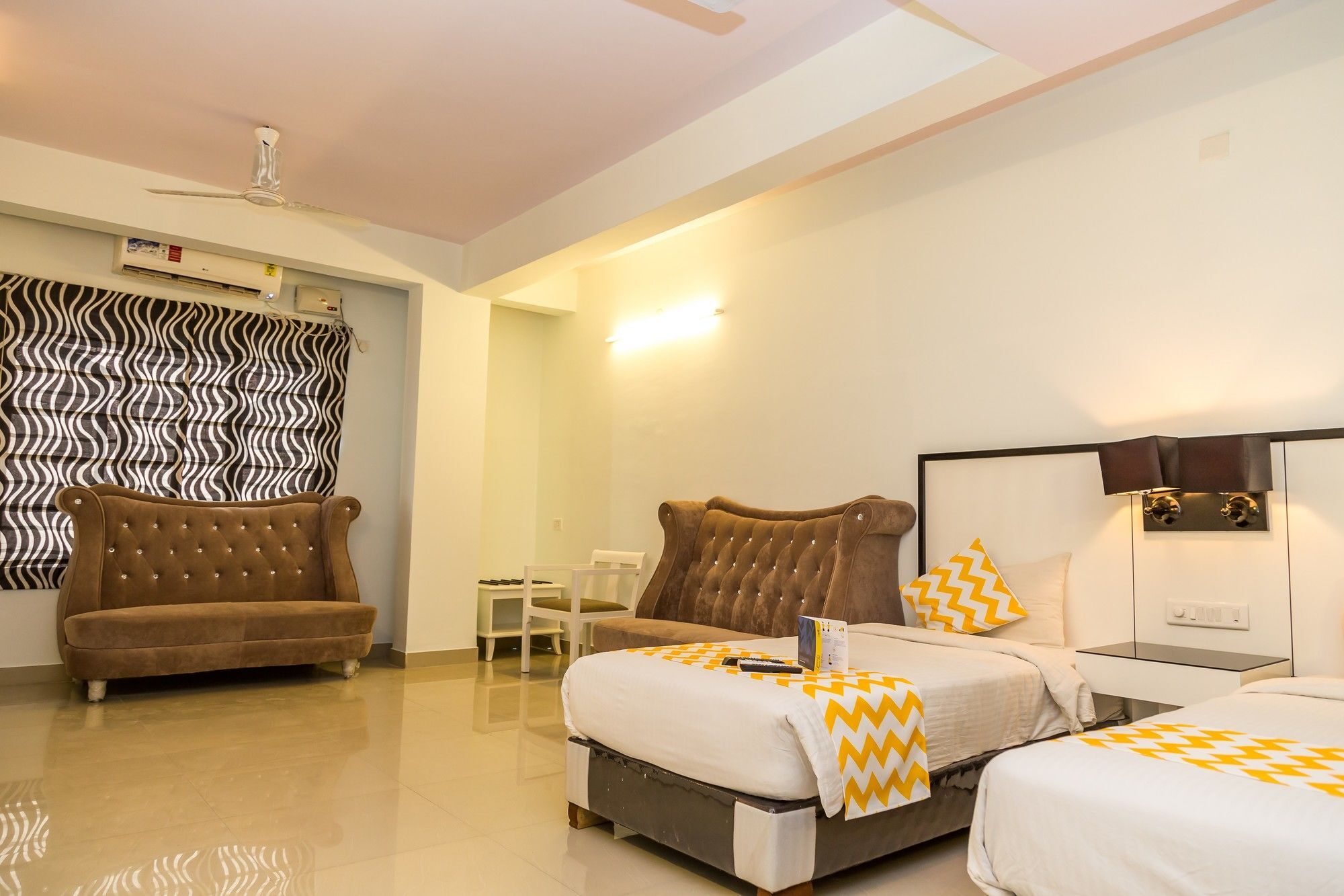 Collection O 29 Church'S Inn Near Cubbon Park Bangalore Exterior foto